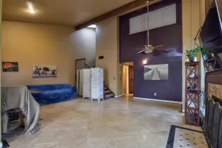 Photo #5: 20068106 Listing