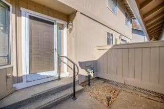 Photo #2: 20068206 Listing 