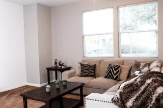 Photo #5: 20068367 Listing 