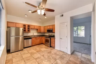 Photo #3: 20068785 Listing