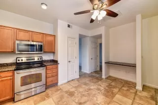 Photo #6: 20068785 Listing