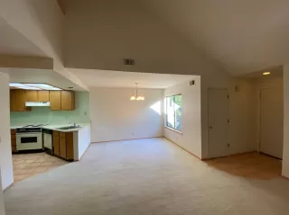 Photo #3: 20068799 Listing