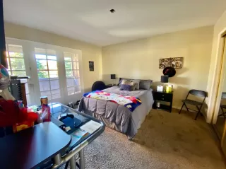 Photo #6: 20068843 Listing