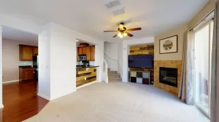 Photo #2: 20069129 Listing