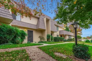 Photo #3: 20069228 Listing 