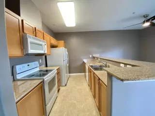 Photo #6: 20069356 Listing 