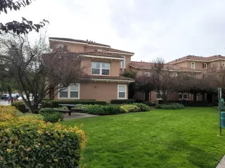 Photo #1: 20069477 Listing 