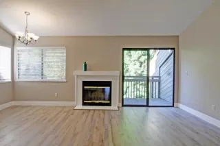 Photo #4: 20069640 Listing