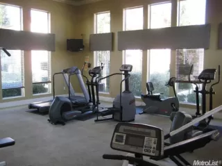 Photo #1: 20069935 Listing