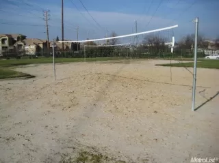 Photo #3: 20069935 Listing