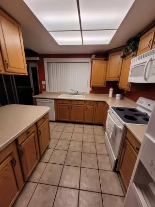 Photo #2: 20070060 Listing 