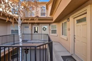 Photo #6: 20070308 Listing