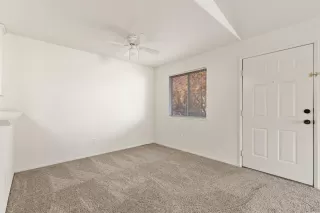 Photo #5: 20070939 Listing