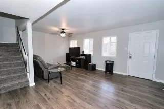 Photo #4: 20070940 Listing 