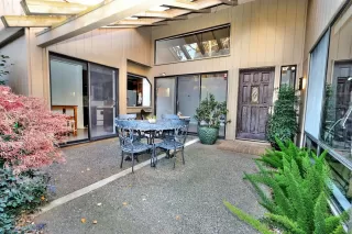 Photo #1: 20071006 Listing