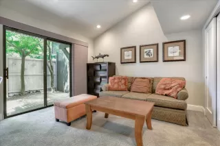 Photo #4: 20071155 Listing 