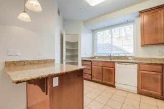 Photo #3: 20071285 Listing 