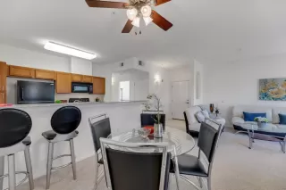 Photo #2: 20071298 Listing