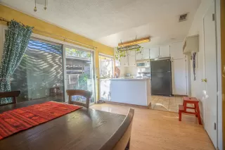 Photo #5: 20071359 Listing