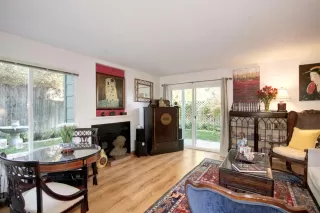 Photo #5: 20071367 Listing 