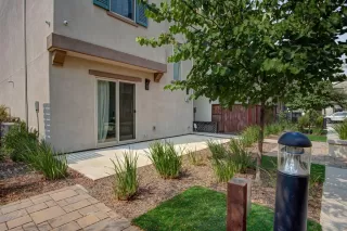 Photo #3: 20071455 Listing