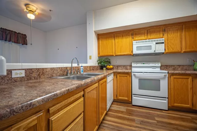 MLS: 20071587 Condo For Sale