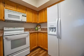 Photo #1: 20071587 Listing 