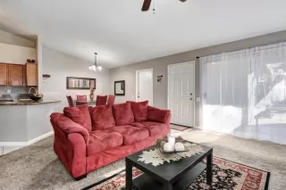 Photo #6: 20071670 Listing