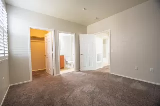 Photo #6: 20071764 Listing