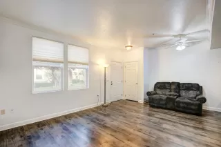Photo #5: 20072021 Listing