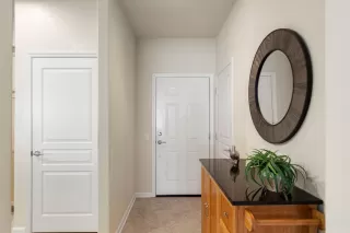 Photo #1: 20072045 Listing