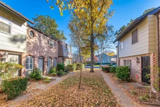 Photo #5: 20072103 Listing 