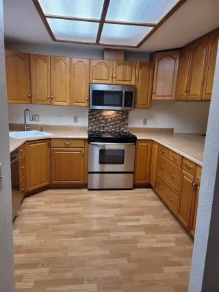 Photo #3: 20072144 Listing 