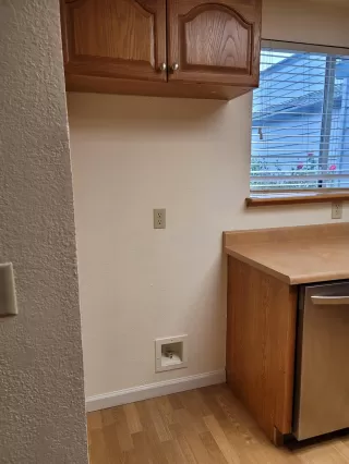 Photo #5: 20072144 Listing 