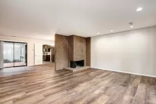 Photo #4: 20072181 Listing 