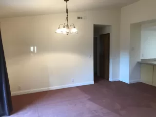 Photo #6: 20072337 Listing