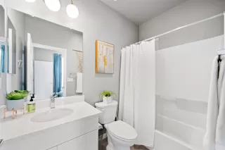 Photo #3: 20072366 Listing