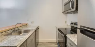 Photo #6: 20072382 Listing 