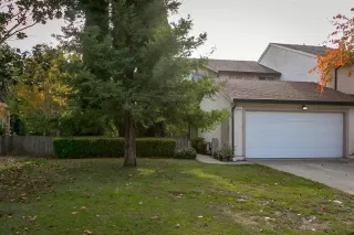 Photo #2: 20072529 Listing