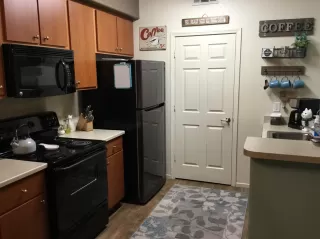 Photo #6: 20072687 Listing