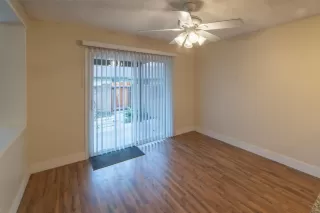 Photo #3: 20073263 Listing