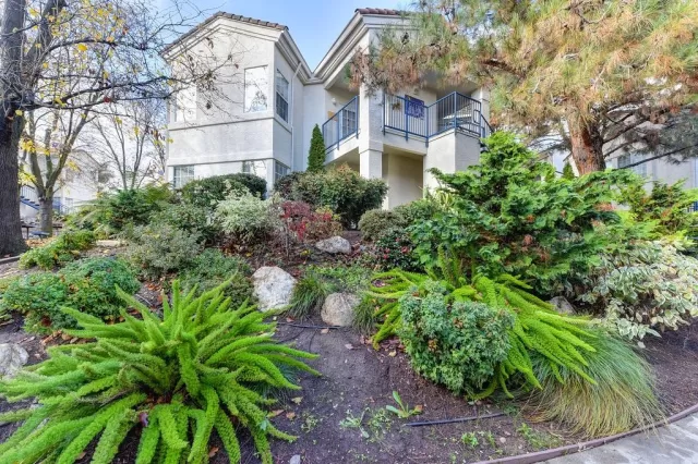 MLS: 20073299 Condo For Sale