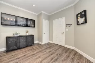 Photo #2: 20073299 Listing 