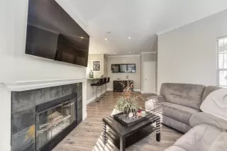 Photo #6: 20073299 Listing 