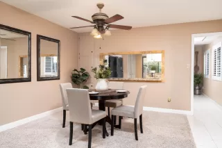 Photo #5: 20073369 Listing