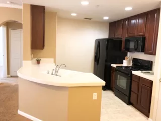 Photo #3: 20073456 Listing 