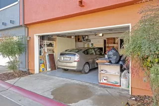 Photo #5: 20073980 Listing 