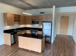 Photo #1: 20074060 Listing