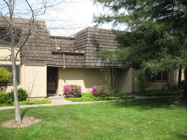 MLS: 20074564 Condo For Sale