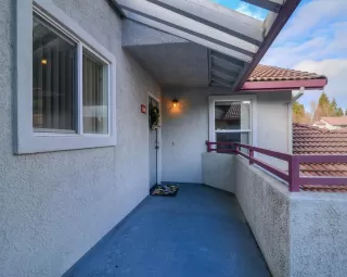 Photo #2: 20074778 Listing 